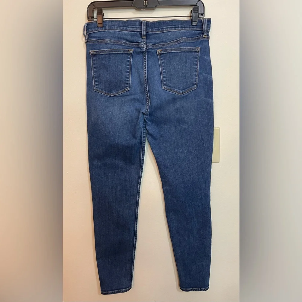 J. Crew Women’s Mid Rise Stretch Skinny Medium Wash Denim Jean Size 29/30
